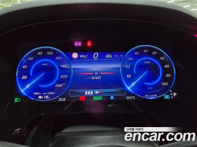 Mercedes-Benz EQS — интерьер
