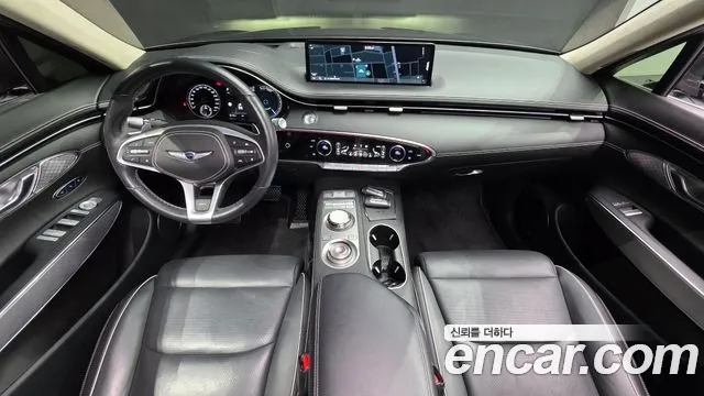 Genesis GV70 — интерьер