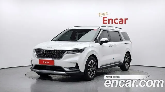 Kia Carnival — экстерьер