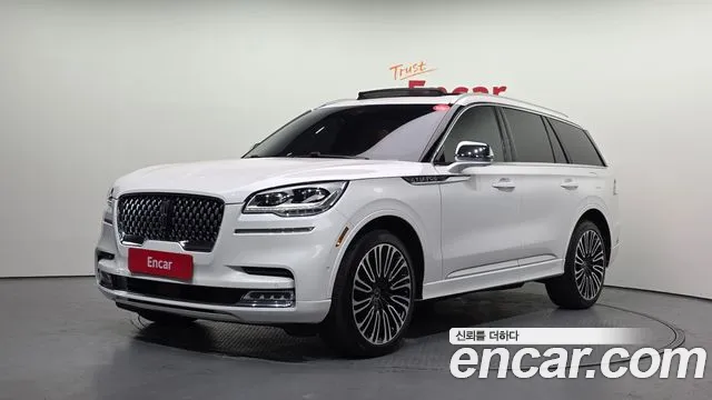 Lincoln Aviator