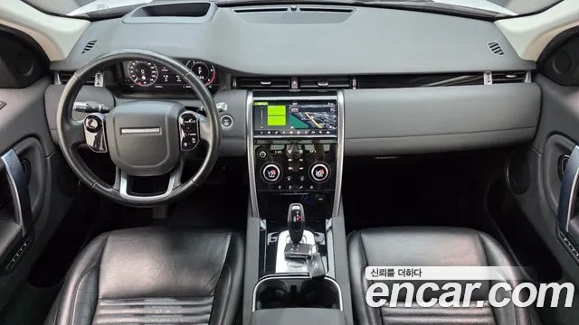 Land Rover Discovery Sport — интерьер