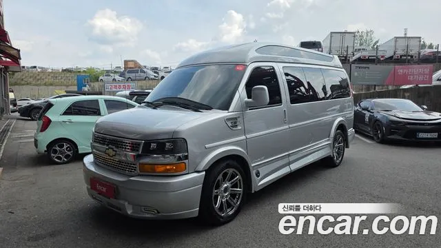 Chevrolet Express Van