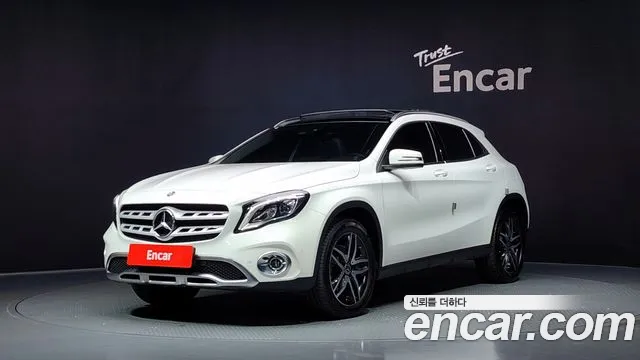 Mercedes-Benz GLA-класс