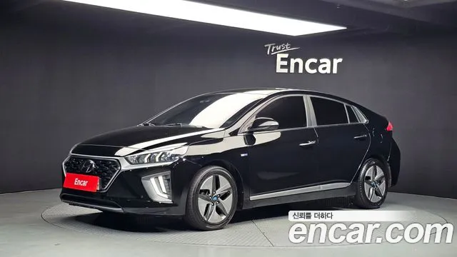 Hyundai Ioniq