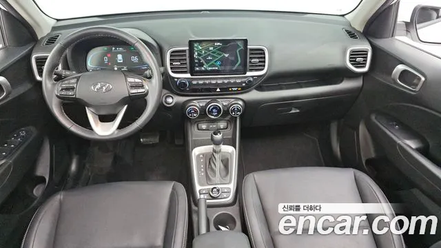 Hyundai Venue — интерьер