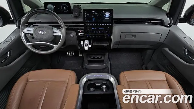 Hyundai Staria — интерьер