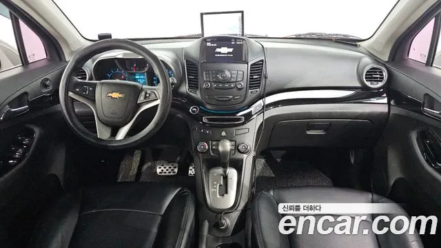 Chevrolet Korea Orlando — интерьер