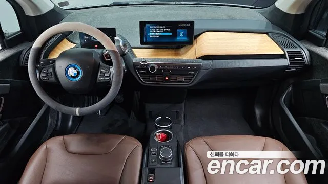 BMW i3 — интерьер