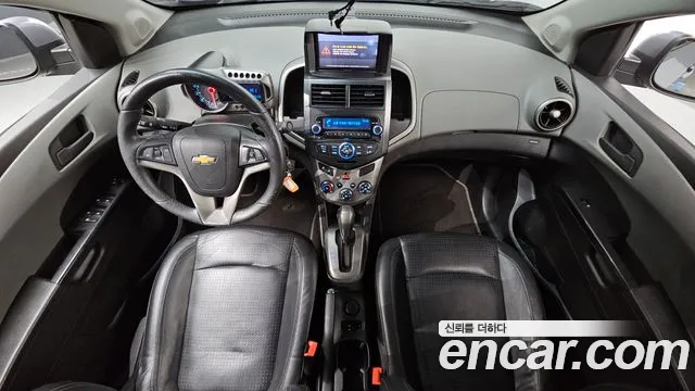 Chevrolet Korea Aveo — интерьер