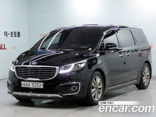 Kia Carnival — экстерьер