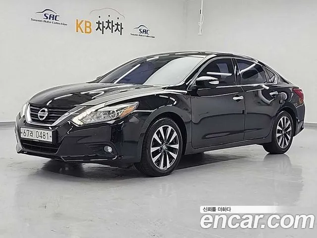 Nissan Altima