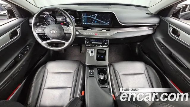 Hyundai Grandeur — интерьер