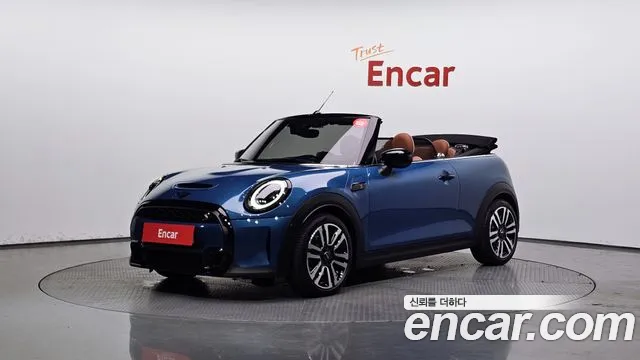 MINI Cooper Convertible