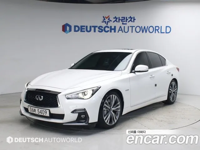Infiniti Q50