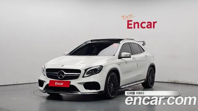 Mercedes-Benz GLA-класс