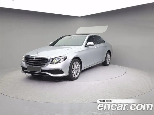 Mercedes-Benz E-класс
