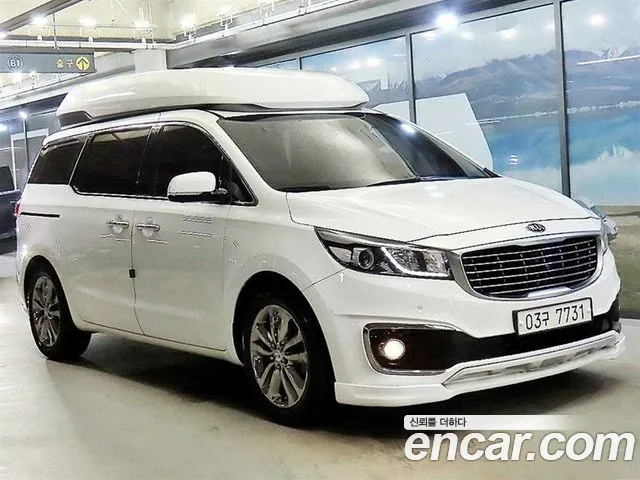 Kia Carnival — экстерьер