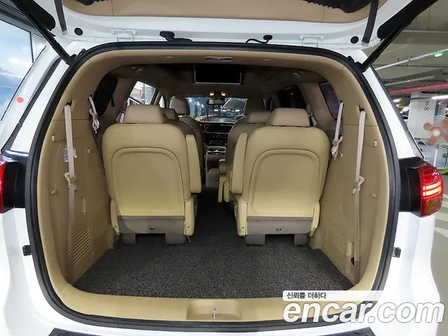 Kia Carnival — интерьер