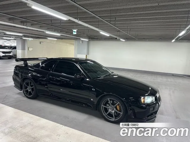 Nissan Skyline