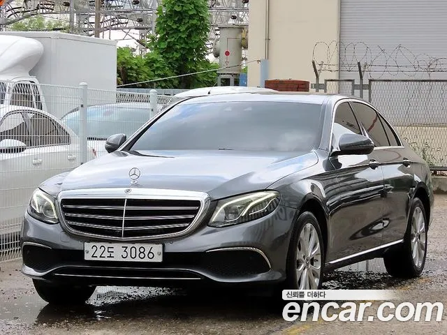 Mercedes-Benz E-класс