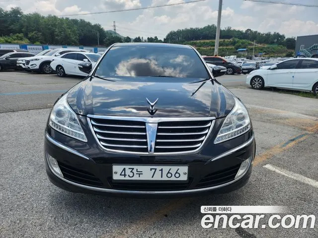 Hyundai Equus