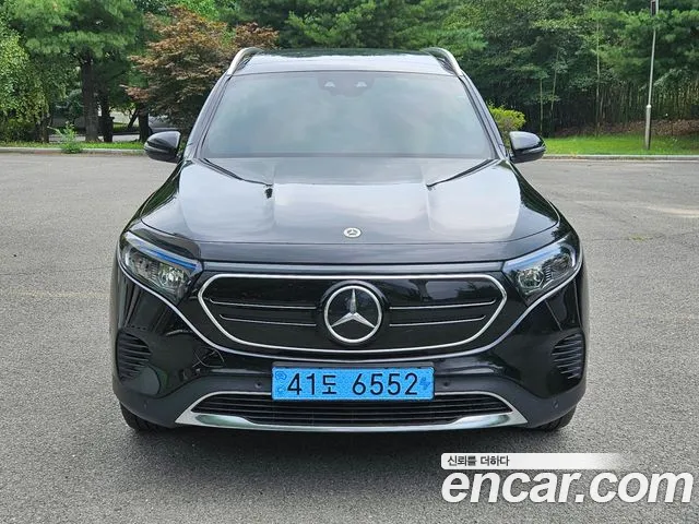Mercedes-Benz EQB
