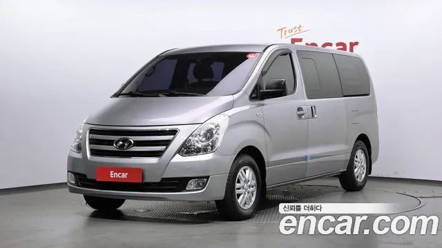 Hyundai Starex