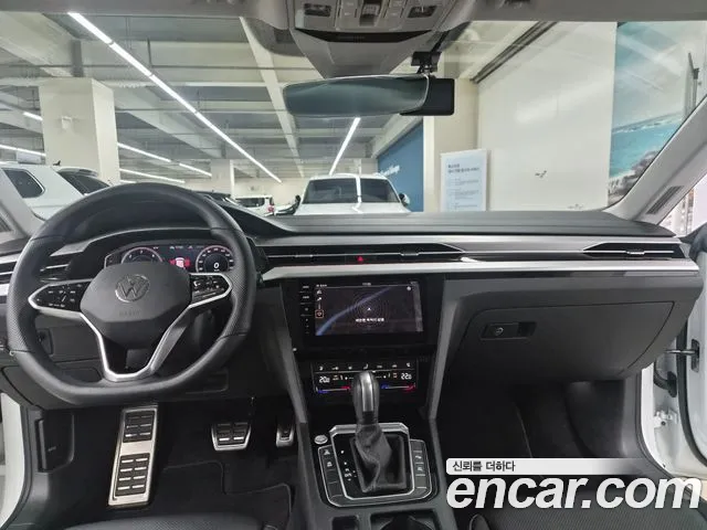 Volkswagen Arteon — интерьер
