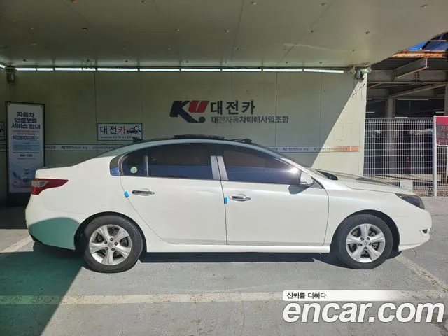 Renault Korea SM5 — интерьер