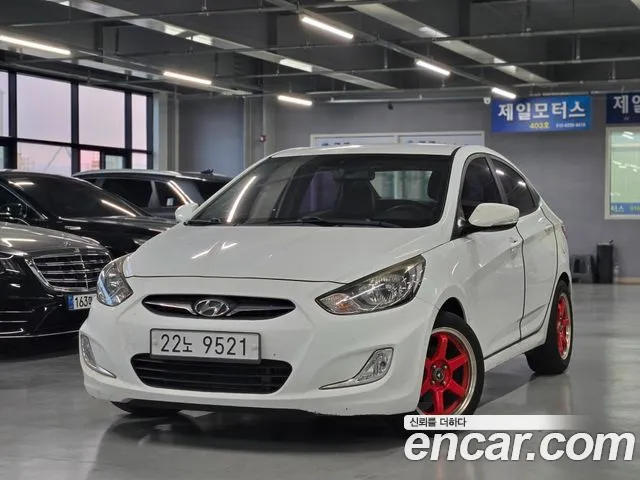 Hyundai Accent