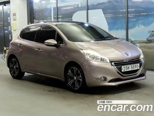 Peugeot 208