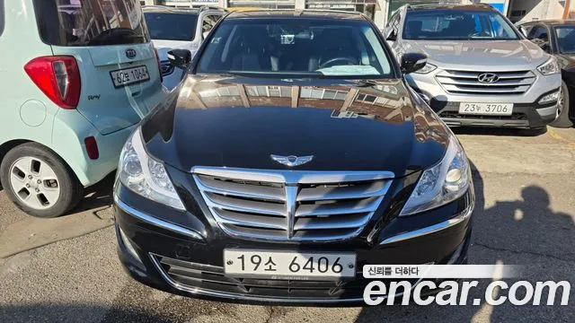 Hyundai Genesis