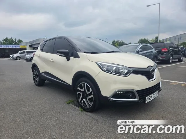 Renault Korea QM3 — интерьер