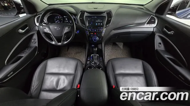 Hyundai Santa Fe — интерьер