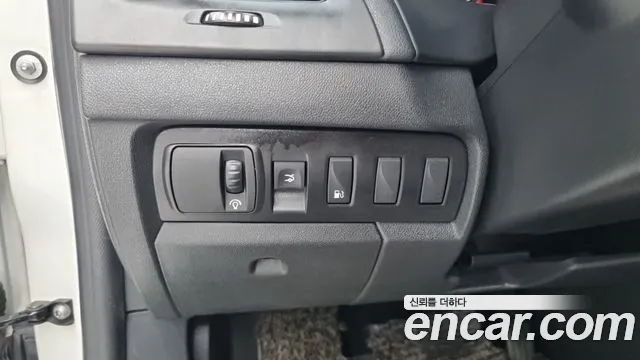 Renault Korea SM3 — интерьер