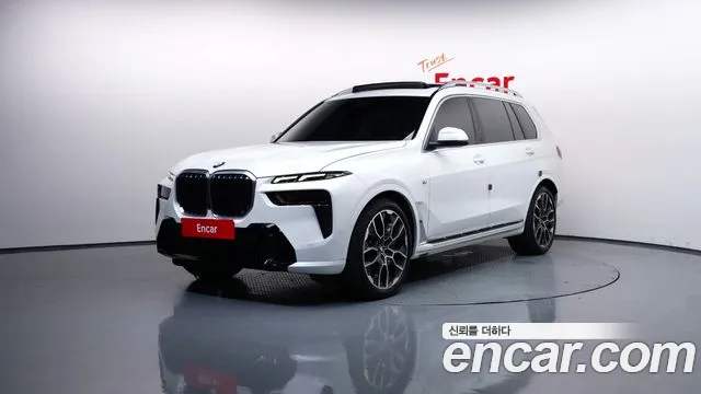 BMW X7