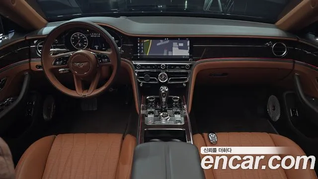 Bentley Flying Spur — интерьер