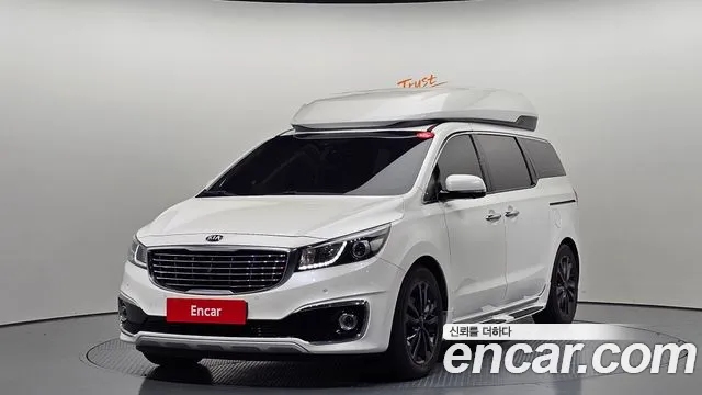 Kia Carnival — экстерьер