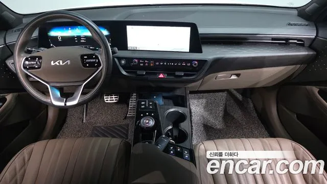 Kia K8 — интерьер