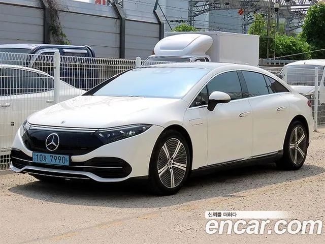 Mercedes-Benz EQS