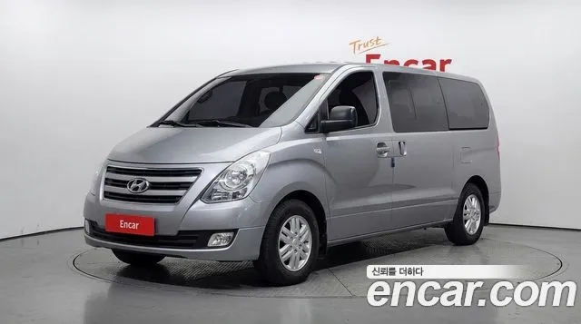 Hyundai Starex
