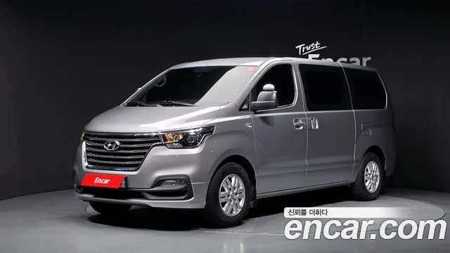 Hyundai Starex