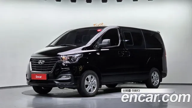 Hyundai Starex