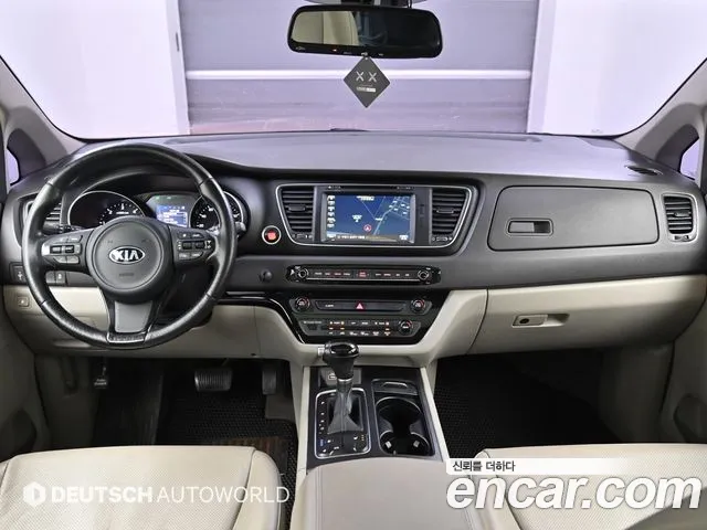 Kia Carnival — интерьер
