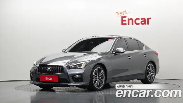 Infiniti Q50