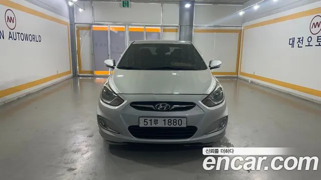 Hyundai Accent