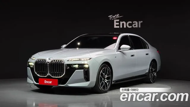 BMW 7 серия