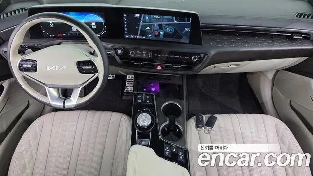 Kia K8 — интерьер