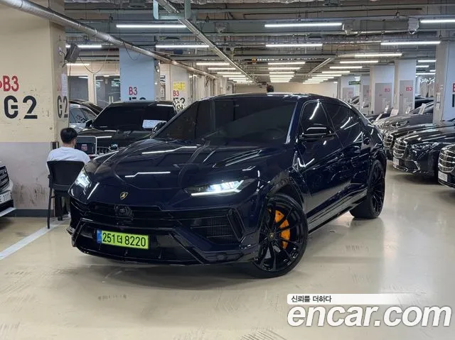 Lamborghini Urus