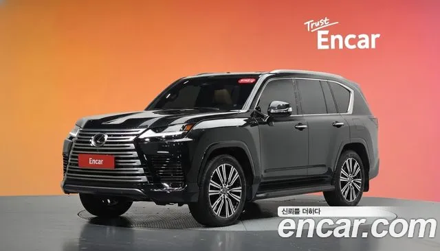 Lexus LX